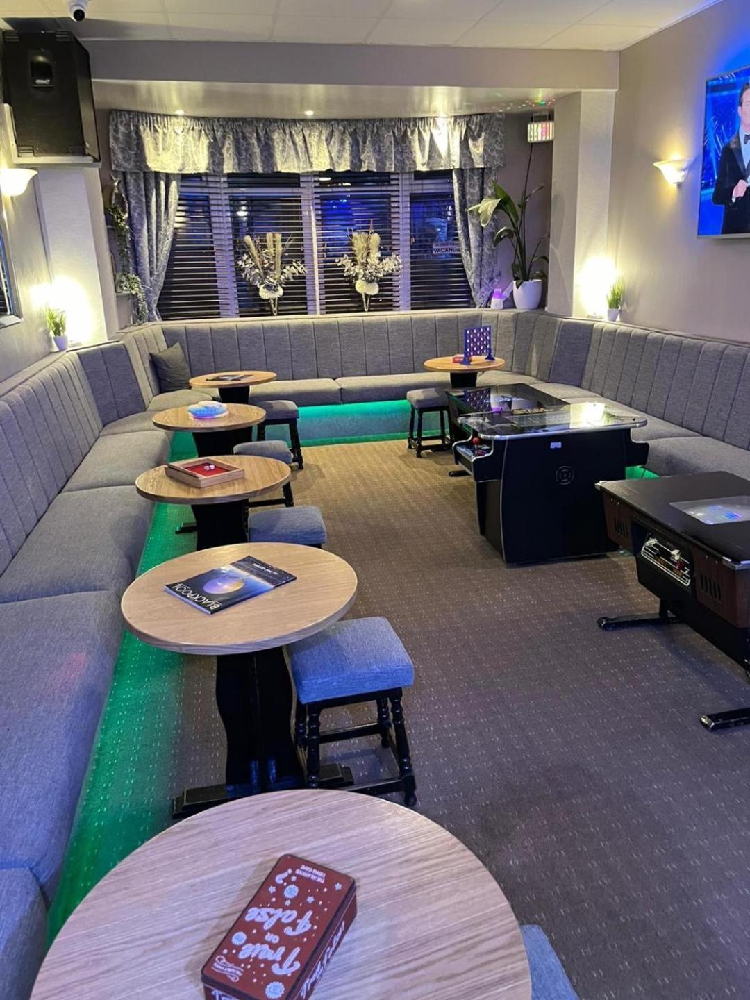 Clifton Private Hotel Blackpool Extérieur photo