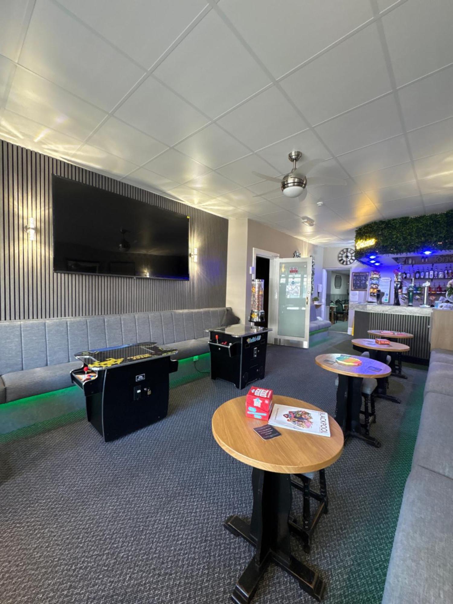 Clifton Private Hotel Blackpool Extérieur photo